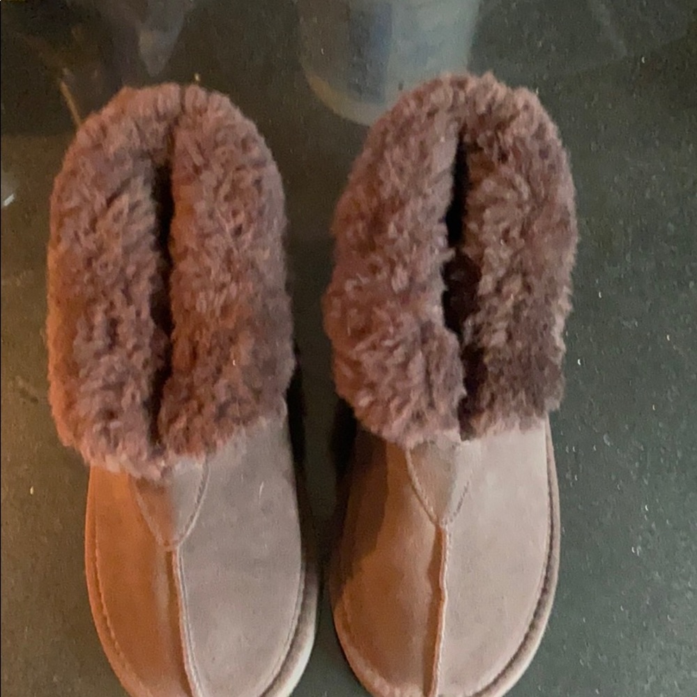 UGG boots brown. New